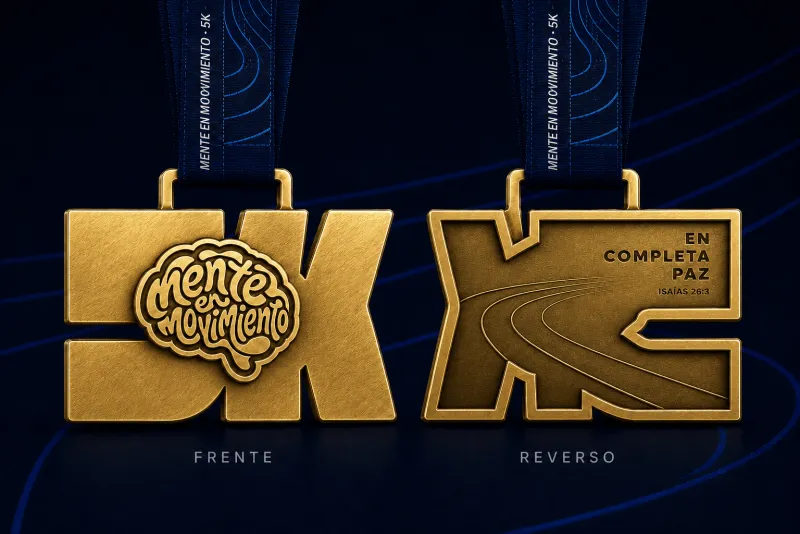 Frente y reverso de la medalla oficial de Mente en Movimiento 5K